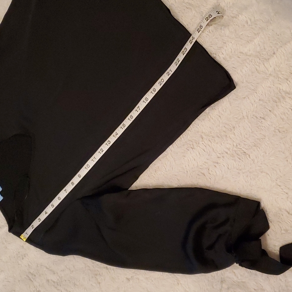 CeCe tie sleeve blouse - Picture 5 of 9